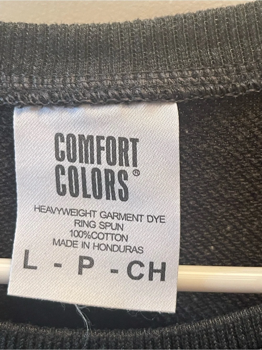 Comfort Colors unisex Gray Crewneck Sweatshirt Nightmare before Christmas - Picture 4 of 6